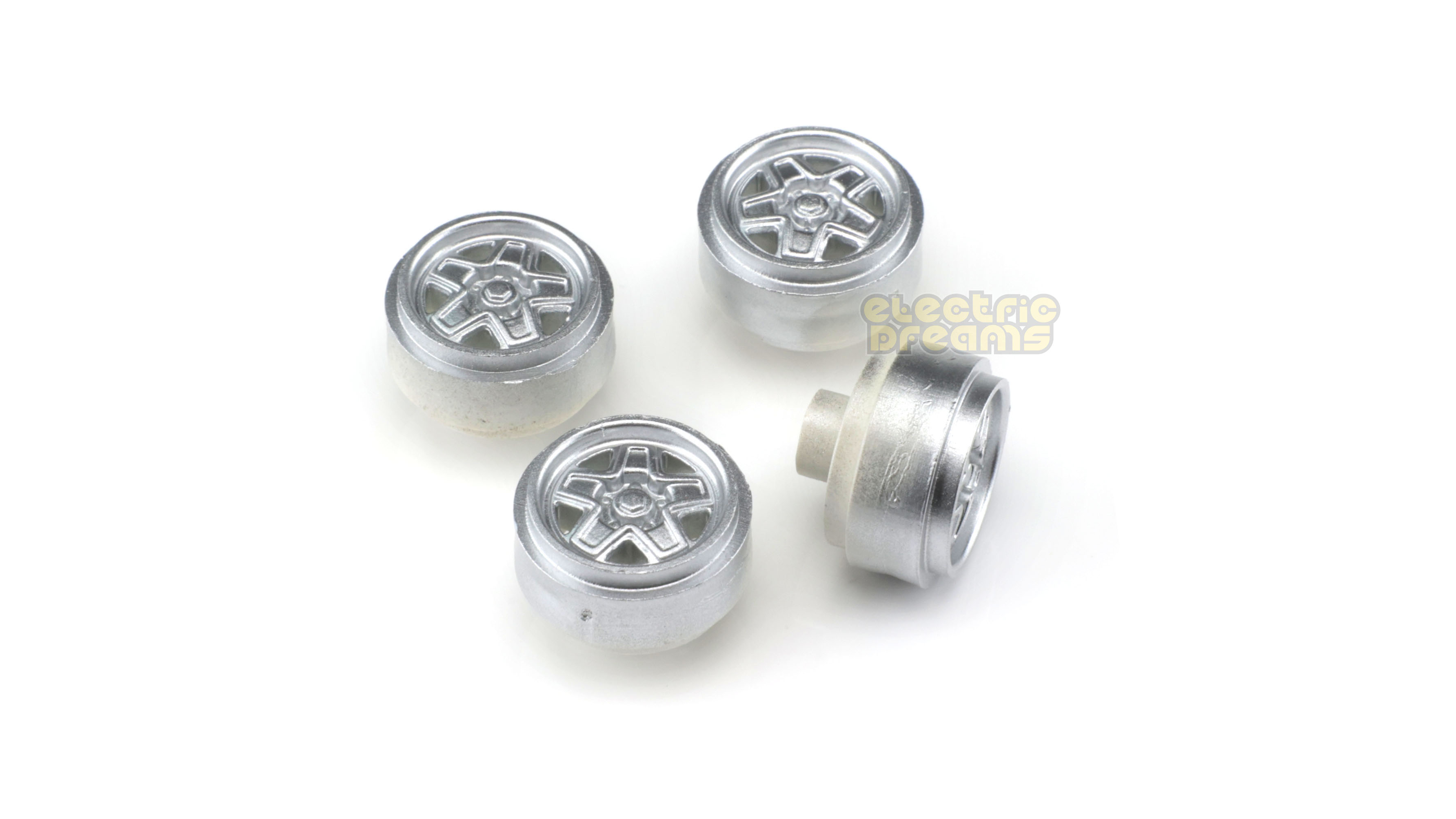 Team Slot 59028 - Pack of 4 Wheels - UR Quattro Silver